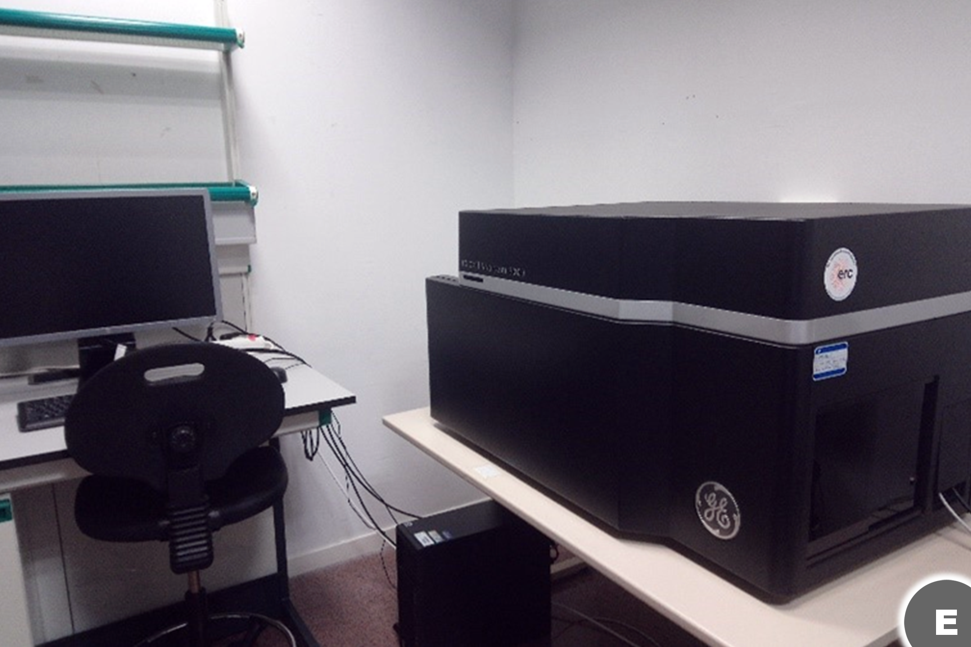 Imagen del analizador de imagen celular IN CELL Analyzer 6000