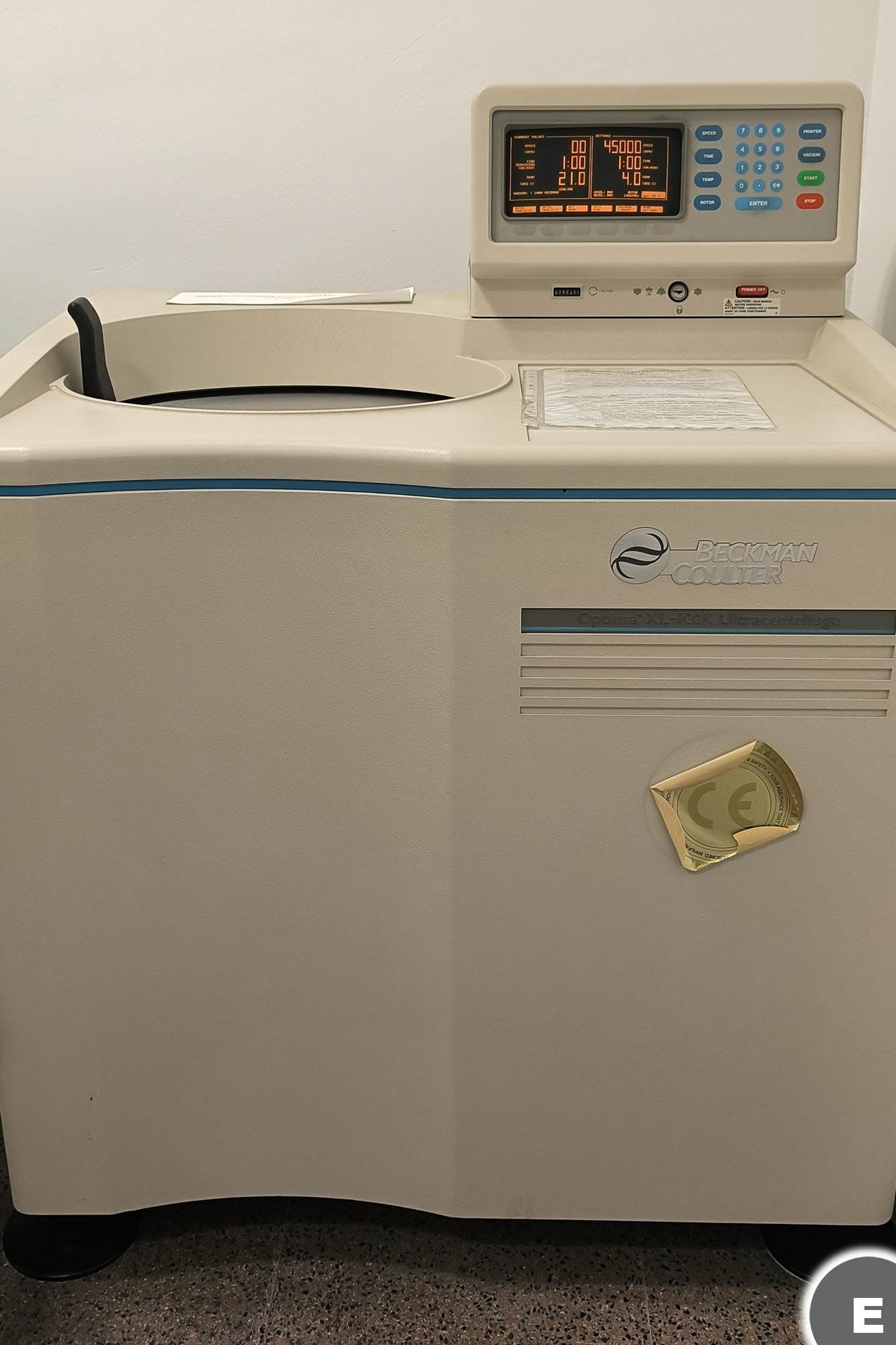 Imagen Ultracentrífuga Optima XL-100K (Beckman Coulter)