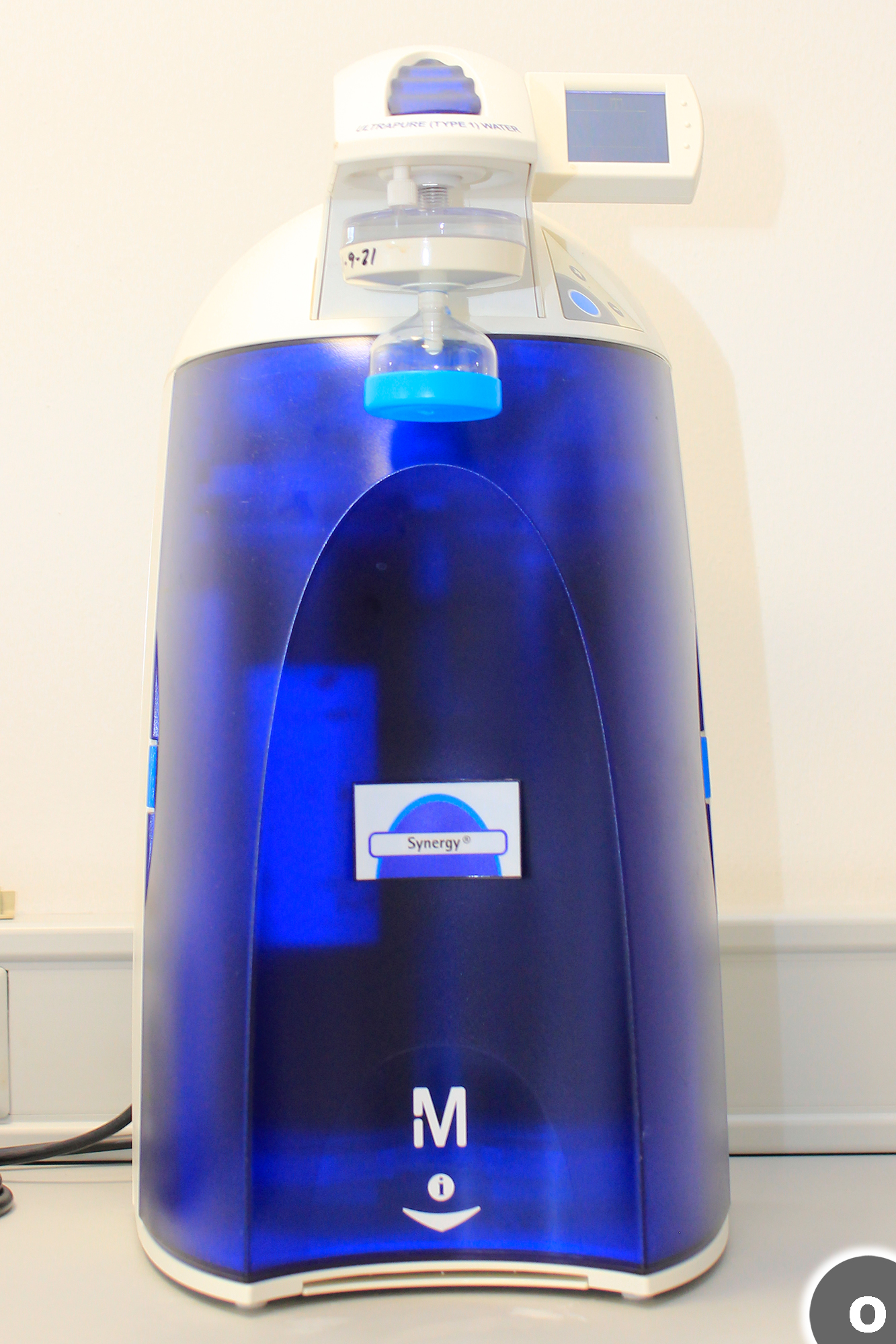 imagen Equipo Agua Ultrapura tipo I (Synergy, Merck Millipore)