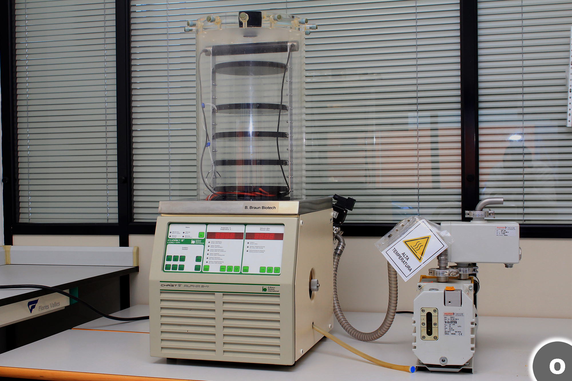 imagen Liofilizador (Christ Alpha 2-4, B. Braun Biotech International)