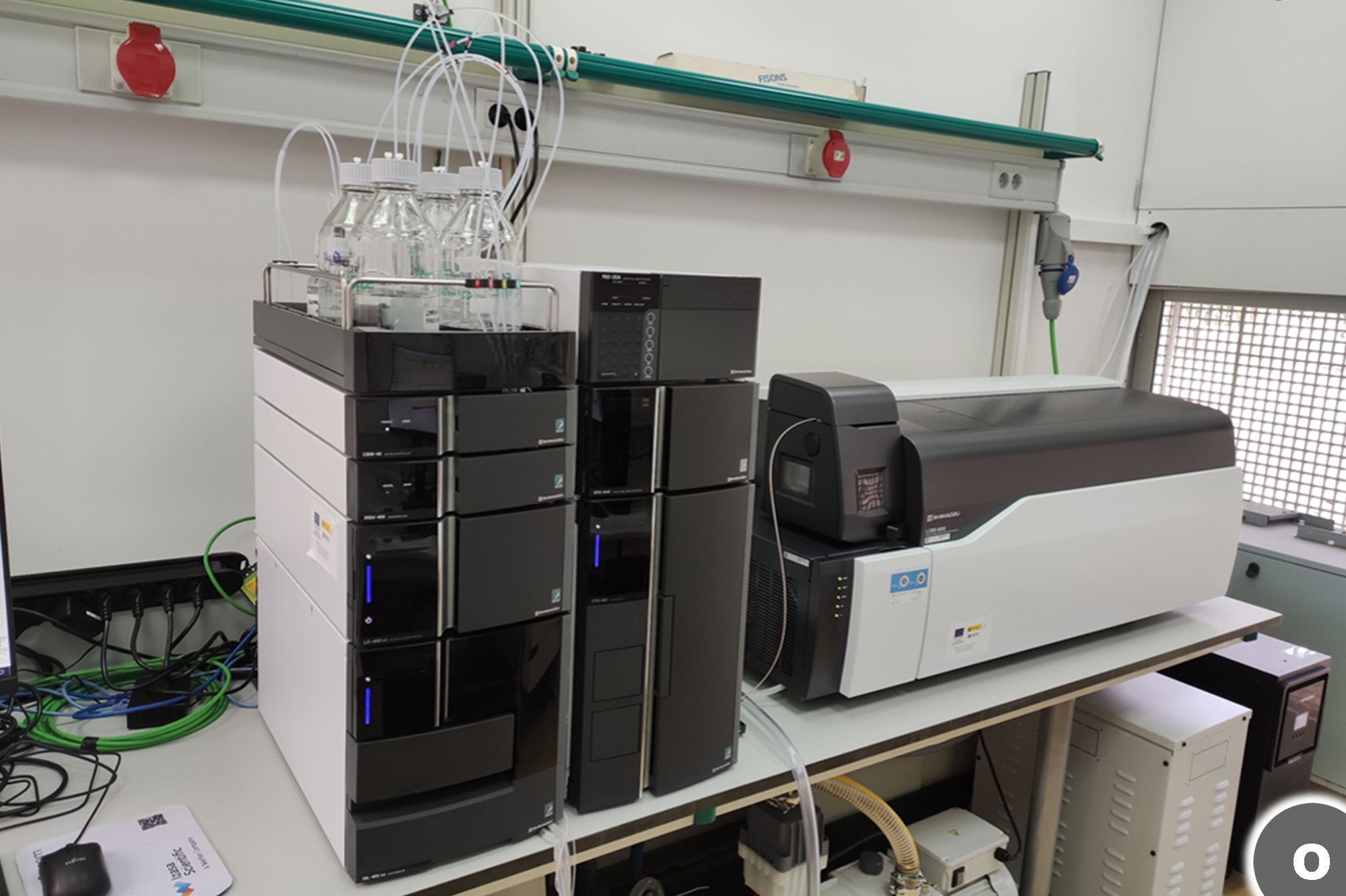 imagen Cromatógrafo Líquido HPLC GCMS (8050, Shimadzu)